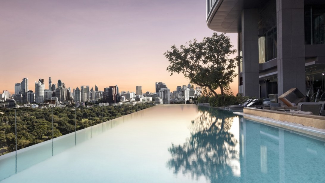 Bangkok Infinity Pool | Swimming Pool in Bangkok | SO/ Bangkok