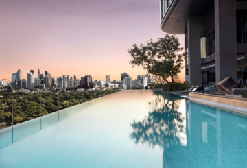 Bangkok pool with view