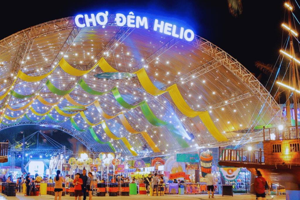 Helio Night Market