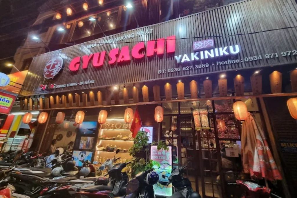 GYU SACHI Yakiniku는 다낭에서 야키니쿠 샤브샤브 뷔페와 사시미 뷔페로 유명한 일본식 레스토랑입니다