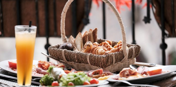 fv__t2b3211_web-jpeg-srgb-2048px