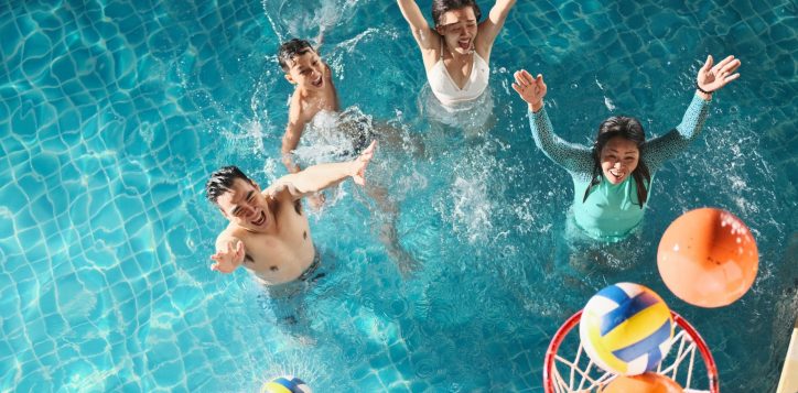 la-piscine-water-sport-game-2