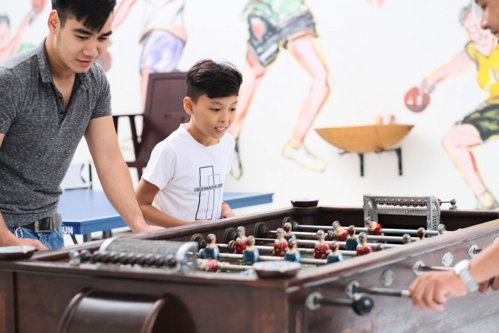 LOUIS SPORT ROOM