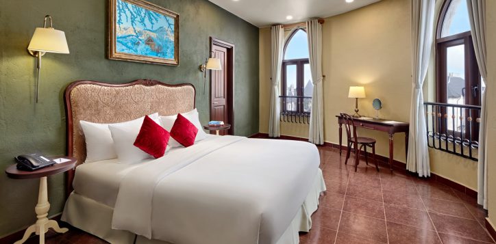 executive-suite_5522_02