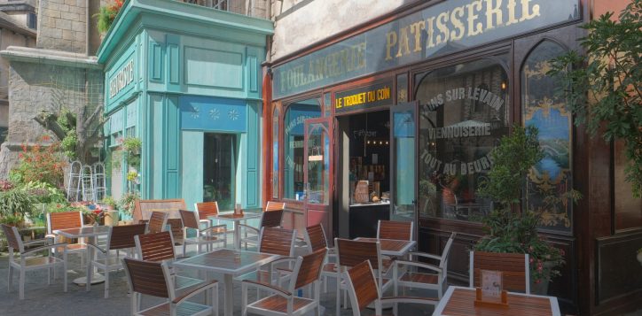 p1-01_frenchvillage__t3a1433_web-jpeg-srgb-2048px