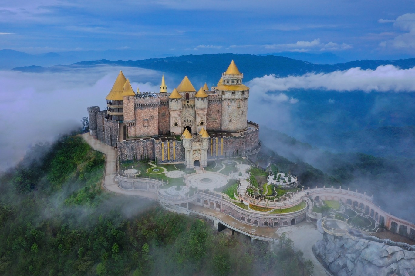 Moon Castle