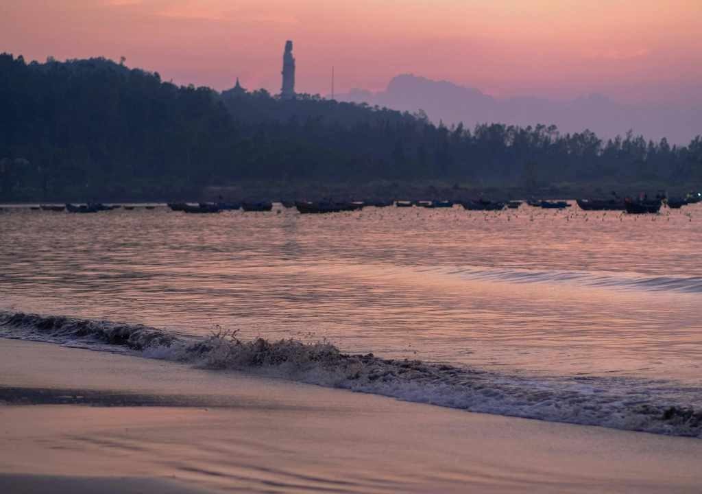 Bãi biển Mỹ Khê