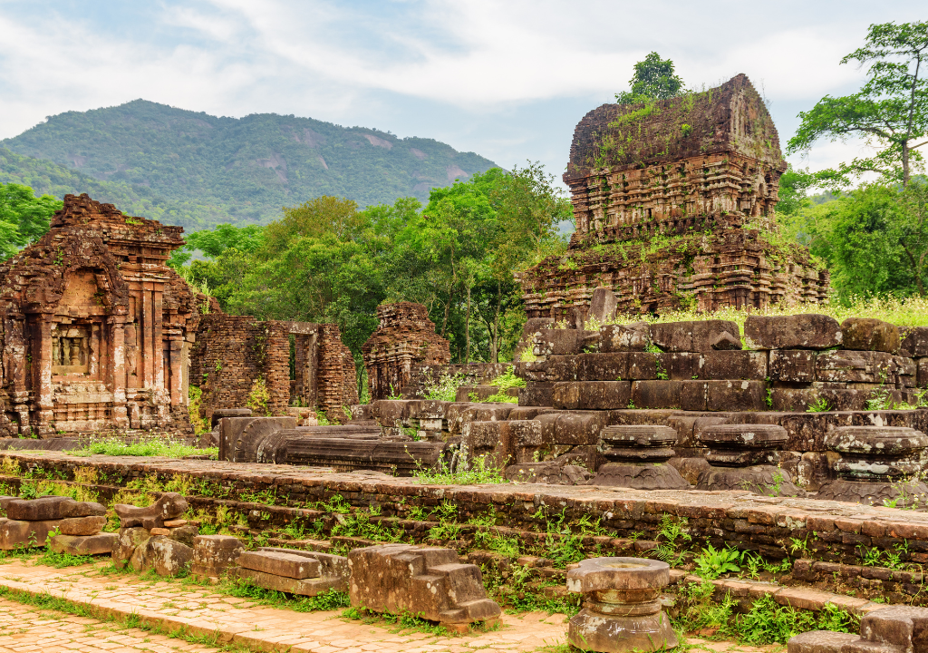 Cham History