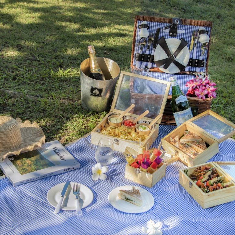 phuket-picnic-set