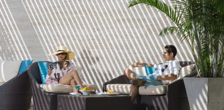 bangkok-city-hotel-swimming-pool-full-03-2