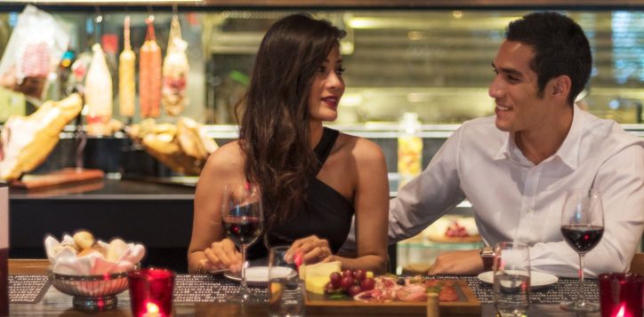 wine-bar-in-bangkok1