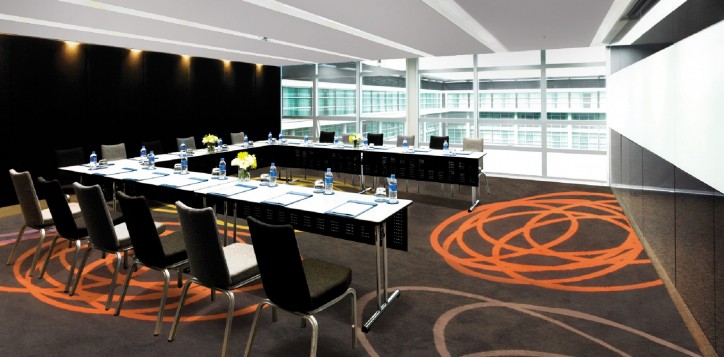 meeting-events-kappa-u-shape-2-2