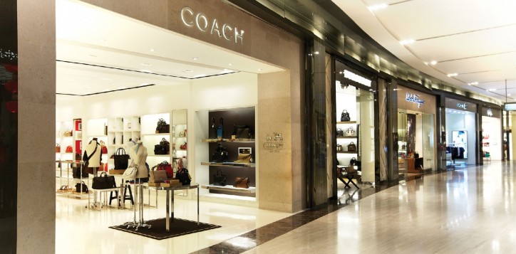 the-hotel-shopping-background