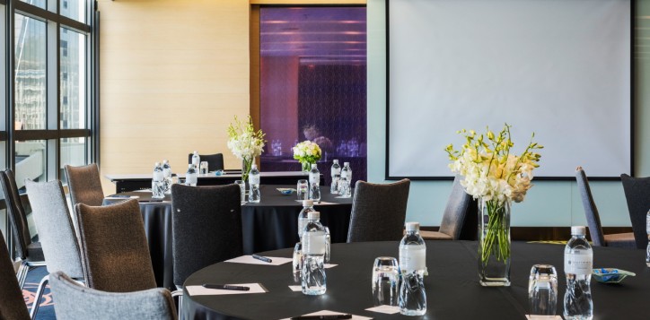 about-our-hotel-bangkok_7-01