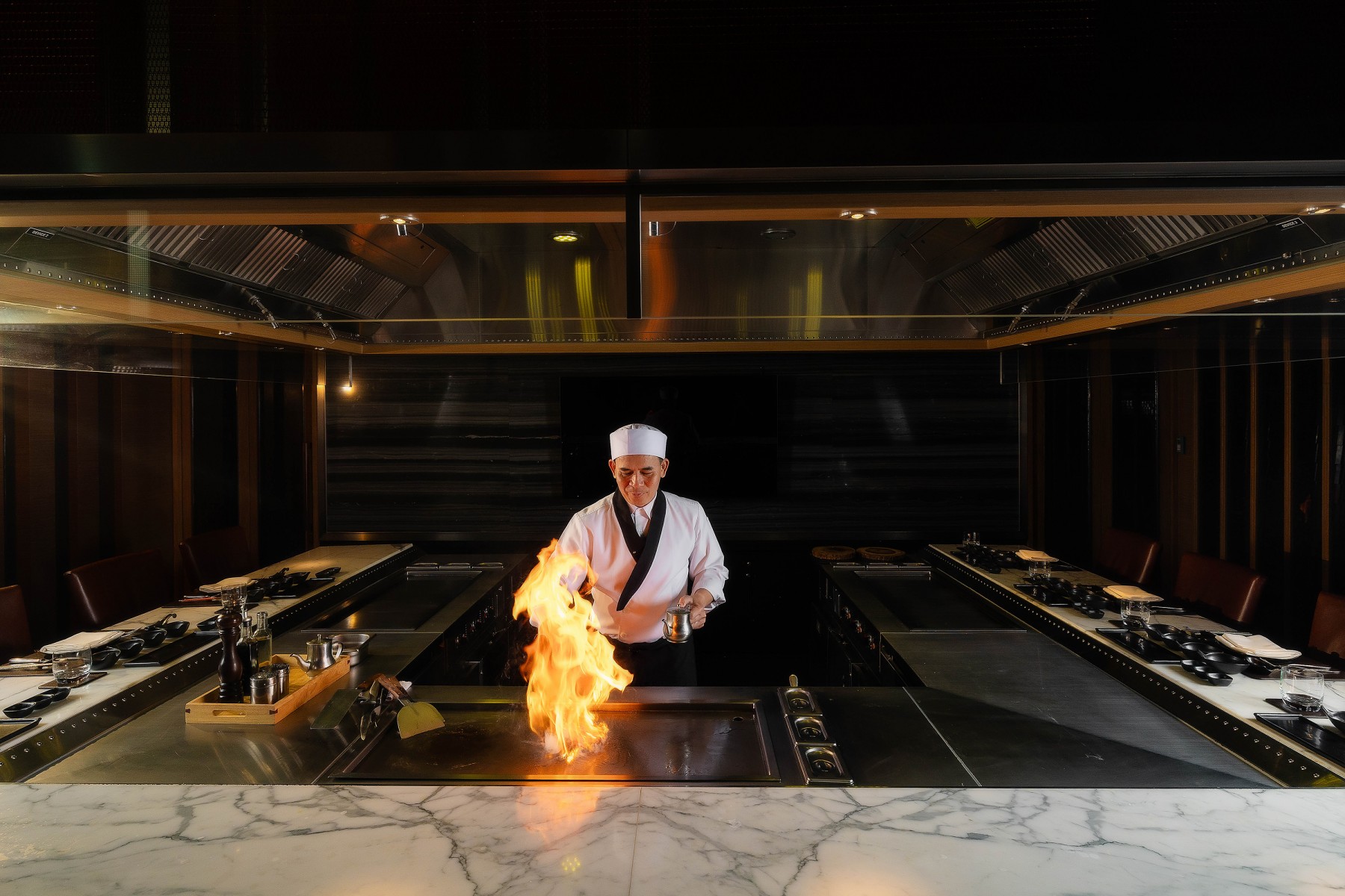 LEOKA Teppanyaki