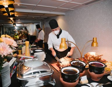 operatic-lunch-buffet-at-hotel-de-lopera-hanoi