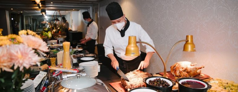 operatic-lunch-buffet-at-hotel-de-lopera-hanoi