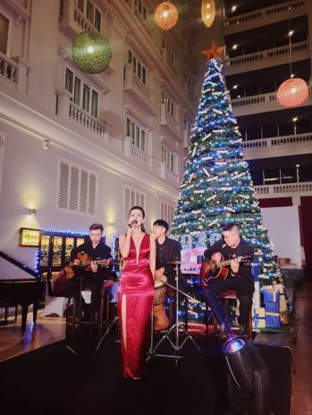 christmas-eve-international-gala-buffet-dinner-with-live-jazz-quartet