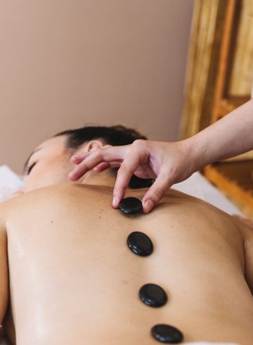 hot-stone-body-massage-25-off