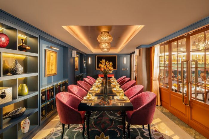 restaurants-and-bars