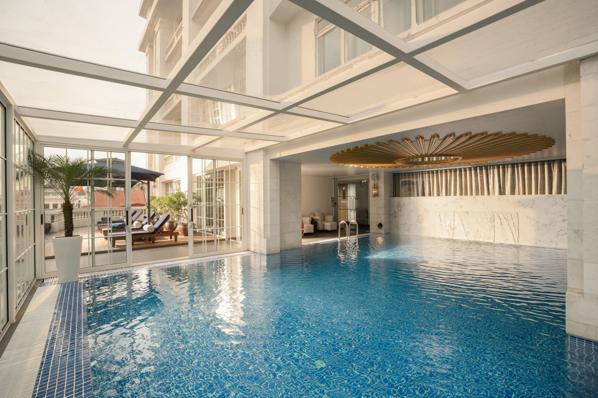 swimming-pool