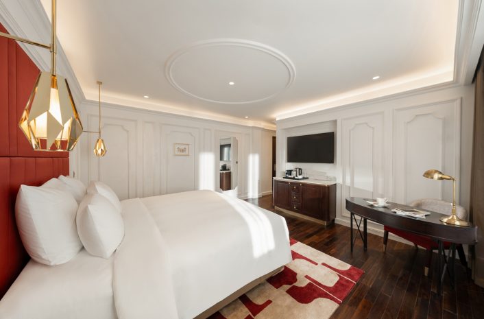 grand-deluxe-room