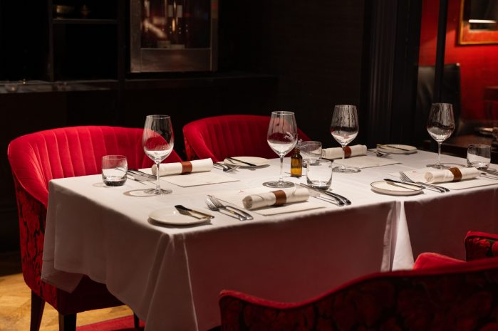 le-petit-salons-valentines-supper