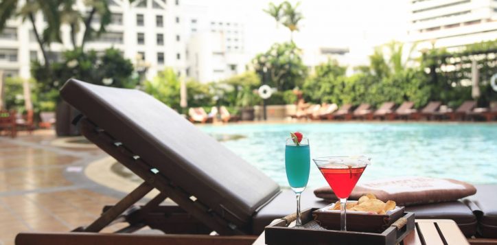 poolside1