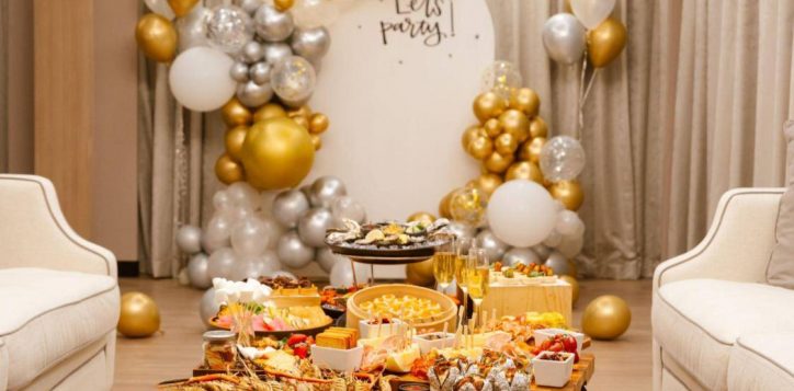 hen-night-inside