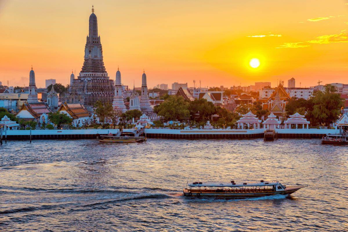 The history of Wat Arun