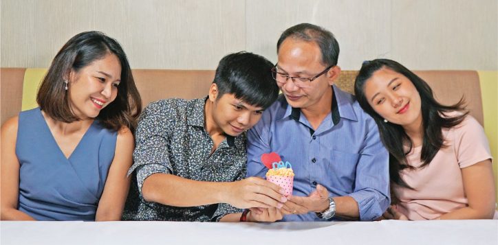 01041_fb_sq_signage_fathersday_2019online_1200x628_event