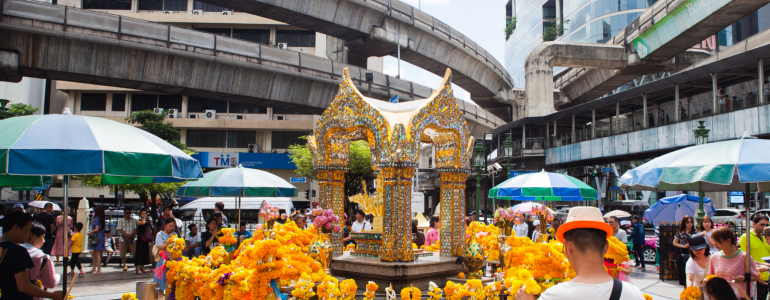 best-4-bangkok-shrines-and-spiritual-attractions