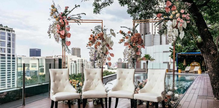engagement-setup-at-view-bangkok-rooftop-2