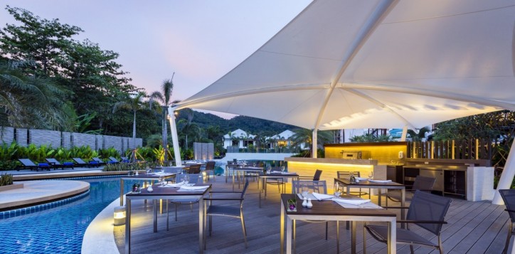 bar-and-restaurants-2