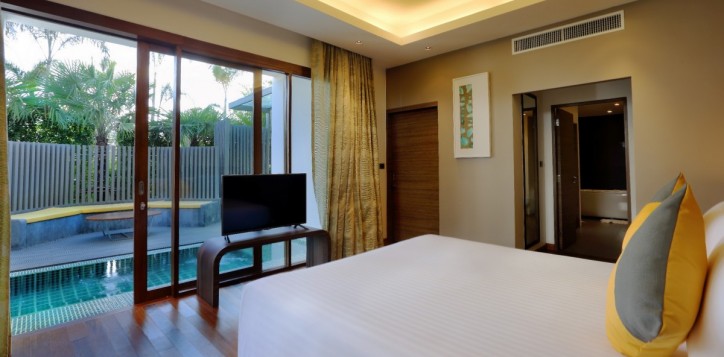 guestrooms-plungepoolsuite