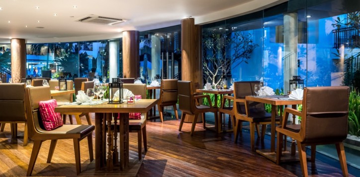 bar-and-restaurants-1-2-2