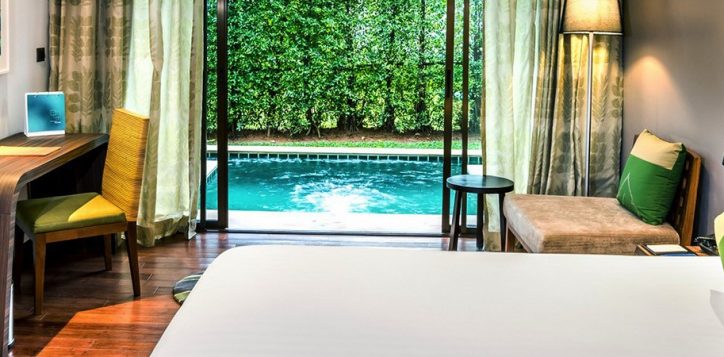 novotel-phuket-resort-sup-plunge-pool