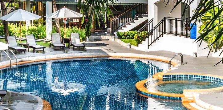novotel-phuket-resort-pool-11-2