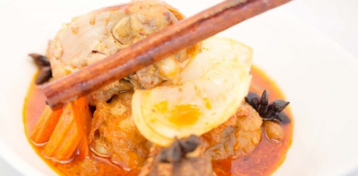 novotel-phuket-karon-massaman-curry