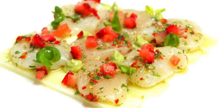 romantic-dinner-in-phuket-scallops