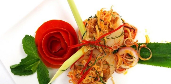 romantic-dinner-in-phuket-us-scallops