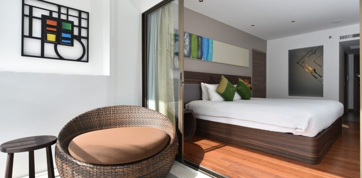novotel-phuket-karon-superior_27665469646_o