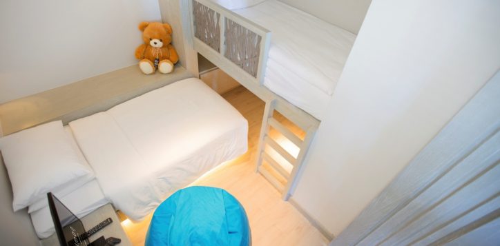 family-room-2-with-logo-2