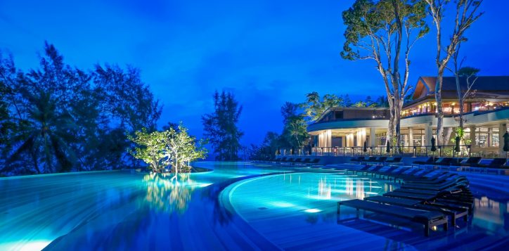 a-luxury-resort-in-phuket