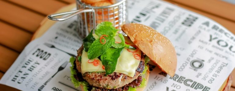 phuket-best-burger-competition