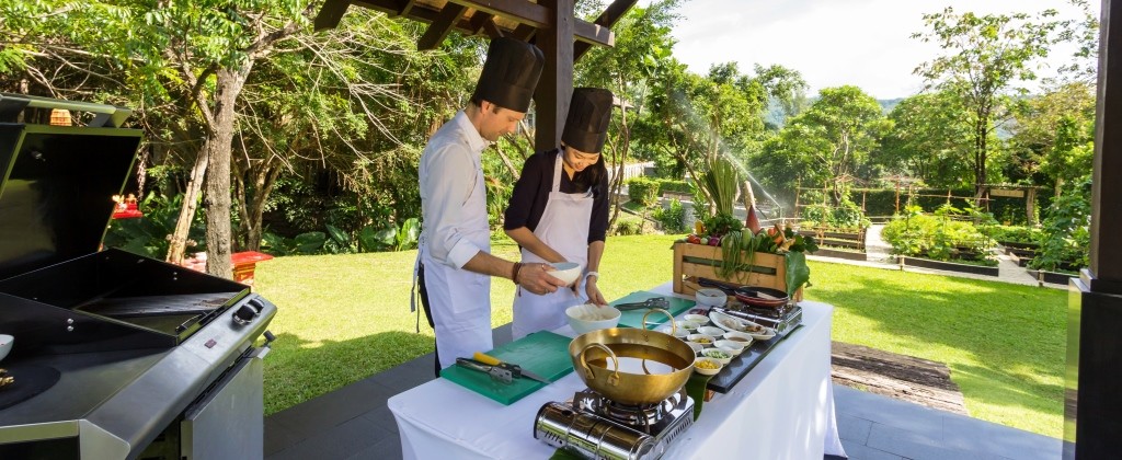 Outdoor team cooking events