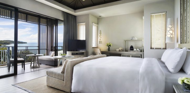 04-ocean-grand-room-01