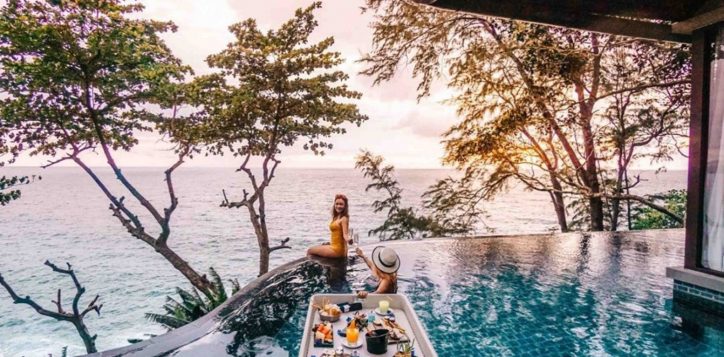 floating-breakfast-phuket