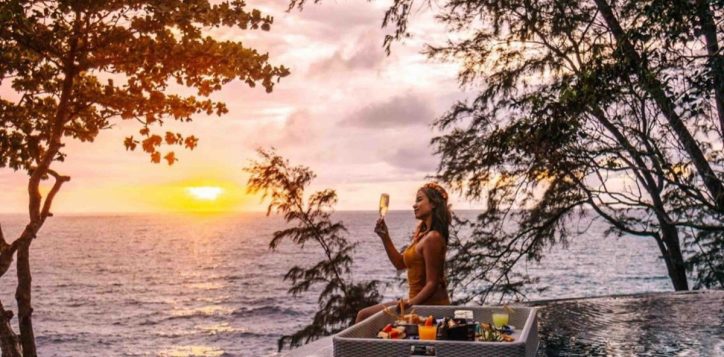 floating-tray-blogger-2