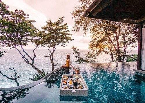 one-bedroom-ocean-pool-villa